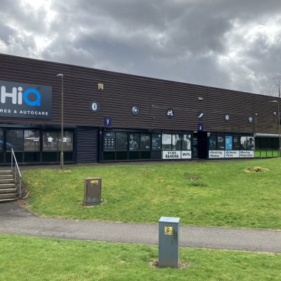 Hi Q Tyres Autocare Livingston Exterior View of Centre