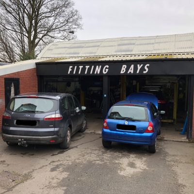 HiQ Harborne fitting bays