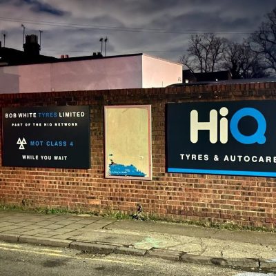 HiQ Tyres & Autocare Chester new Signage