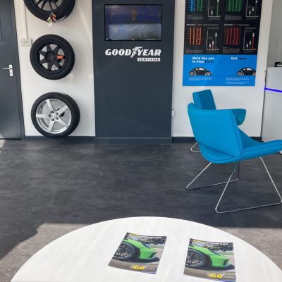 Hi Q Tyres Autocare Horley waiting area new