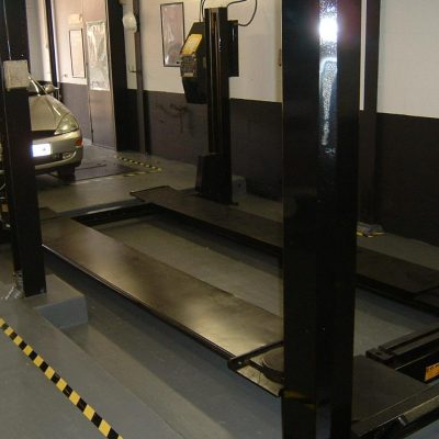 HiQ East Ham MOT bay