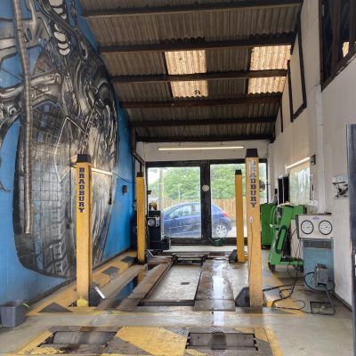 Hi Q Tyres Autocare Helston marketing Team visit May 22 Bay and Art