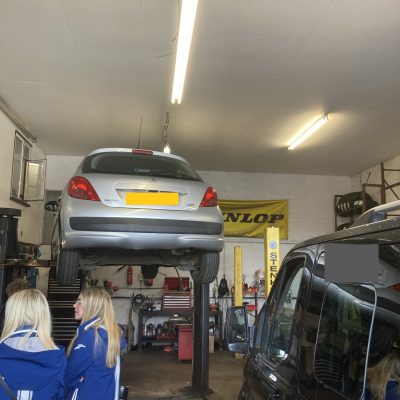 Hi Q Tyres Autocare Newquay Marketing Team Visit May 2022 Portrait Workshop