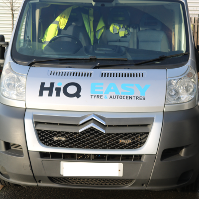HiQ Nottingham tyre fitting van