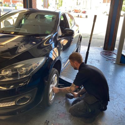Hi Q Wellingborough Tyre check
