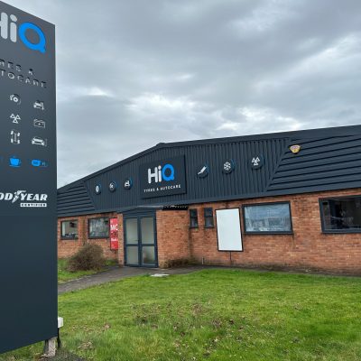 Hi Q Tyres Autocare Telford from of centre signage