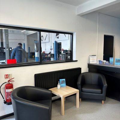 Hi Q Burton Waiting Area and Workshop Viewing Window
