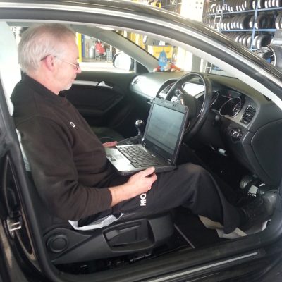 HiQ Hull - John King (MOT Tester)