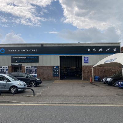 Hi Q Tyres Autocare Haywards Heath exterior