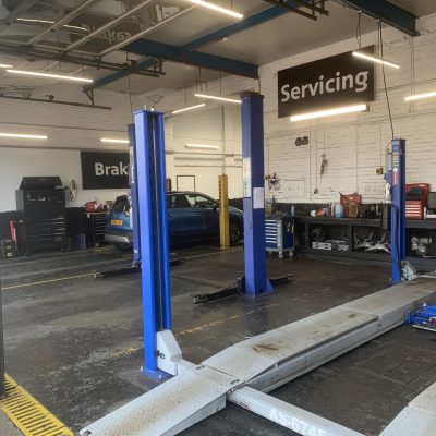 Hi Q Tyres Autocare Ipswich Workshop