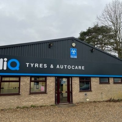 Hi Q Tyres Autocare Brandon New Totem New Signage on Fascia