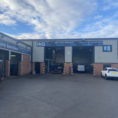 Hi Q Tyres Autocare Leeds New Photos 4