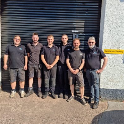 Hi Q Tyres Autocare Honiton picture of the team recent