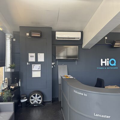Hi Q Lancaster New Reception Area