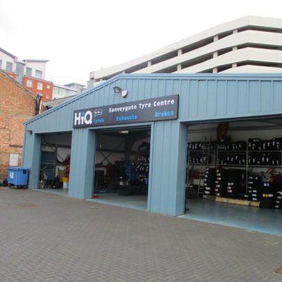 HiQ Leicester outside centre