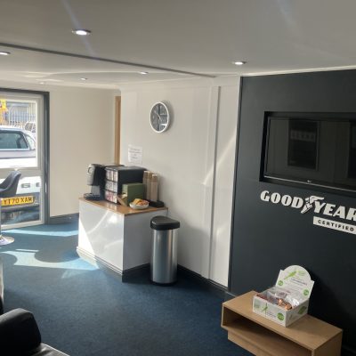 Hi Q Tyres Autocare Ruthin New Photos Interior