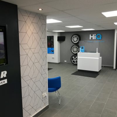 HiQ Tyres & Autocare Hedge End Reception.jpg