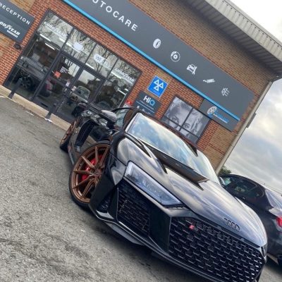 Audi R8 visit to Hi Q Tyres Autocare Aylesbury