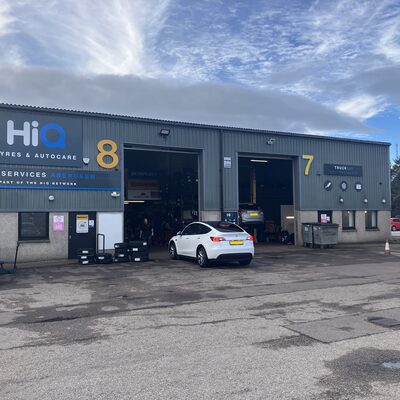 Hi Q Tyres Autocare Aberdeen External Front of Centre 2
