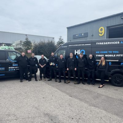 Hi Q Tyres Autocare Aberdeen Team Picture with Vans