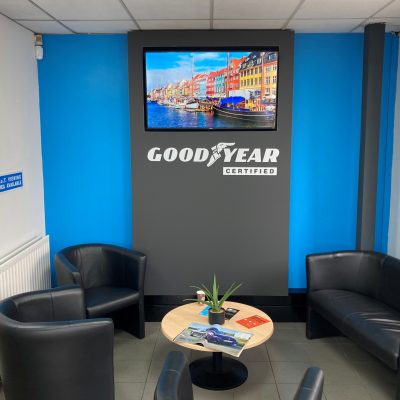 Hi Q Coventry Waiting Area