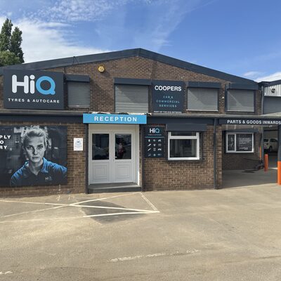 Hi Q Stockton Front of Centre 2