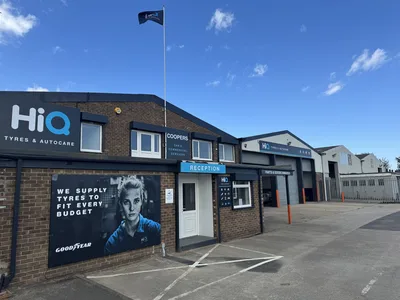 Hi Q Tyres Autocare Stockton External with Flag 3