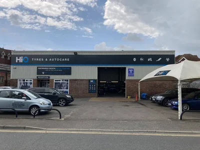 Hi Q Tyres Autocare Haywards Heath Hi Q signage on tent
