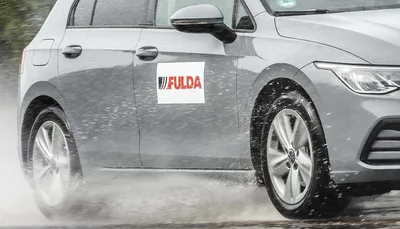 Fulda Event 2022 Golf on track wet