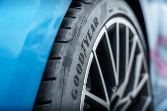 Goodyear Eagle F1 Super Sport TYRE Reviews 0023