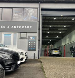 Hi Q Tyres Autocare Hockley Front Exterior