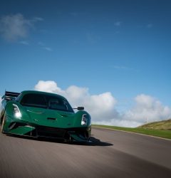 Brabham BT62 7