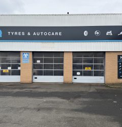 Hi Q Tyres Autocare Ashington Exterior 5