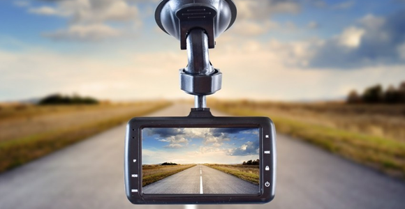 WHY SHOULD YOU CONSIDER INSTALLING A DASHCAM