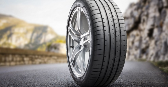 GOODYEAR CHOSEN FOR NEW MERCEDES-BENZ E-CLASS