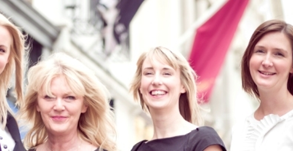 WOMEN TAKING A STEER