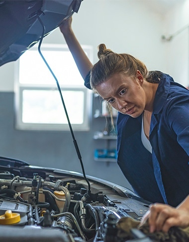 Lady mechanic
